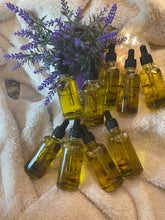 Load image into Gallery viewer, Crown chakra crystal infused hair growth oil
