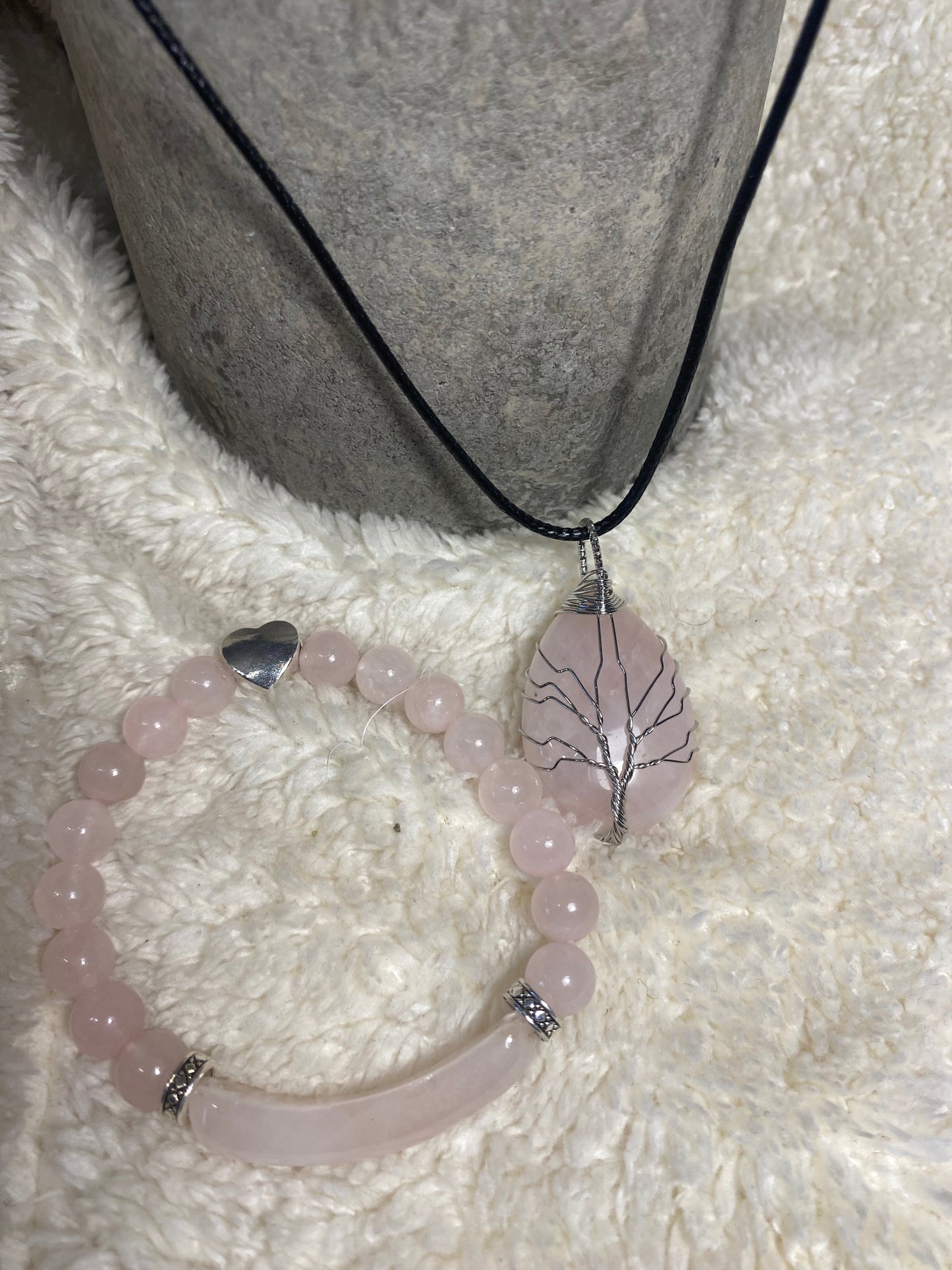 Custom crystal necklace for women.