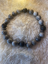 Load image into Gallery viewer, Natural Healing crystal bracelets

